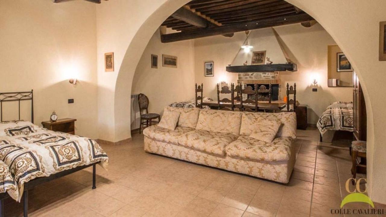 Colle Cavalieri - Country House Gavorrano Buitenkant foto